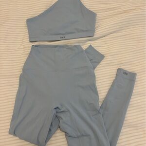 SET Active Sky Blue Luxform Leggings and Bra
